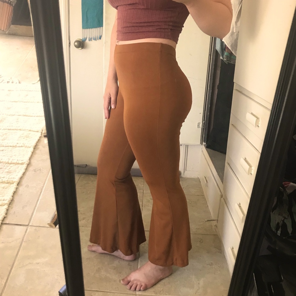 SOLD Brown high-waisted bell bottom pants